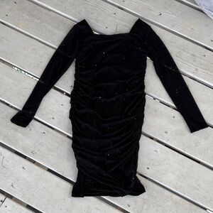 Elegant Black Long Sleeve Dress